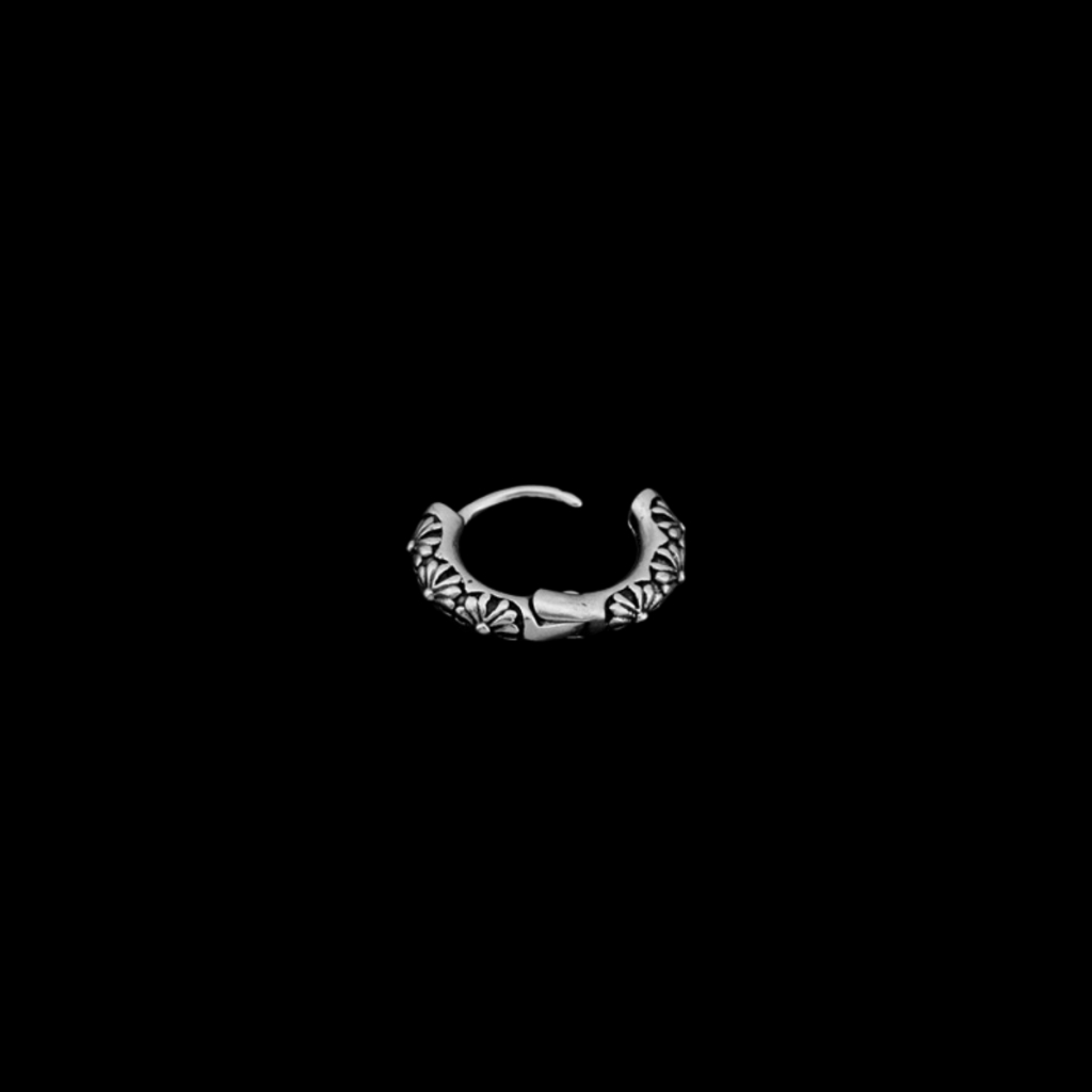 Titanium Silver Gothic Floral Ear Cuff